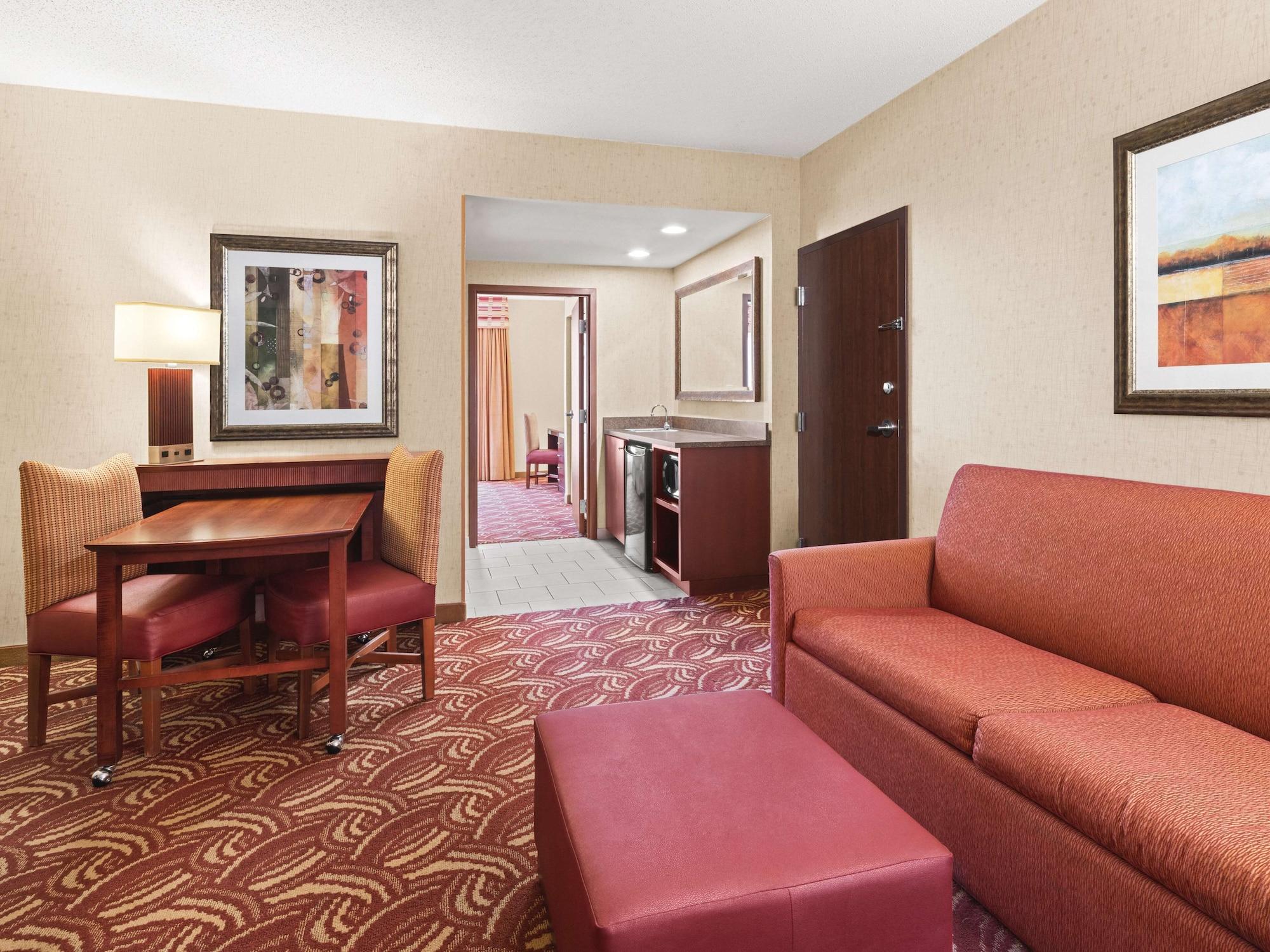 Embassy Suites By Hilton San Marcos Hotel Conference Center Εξωτερικό φωτογραφία